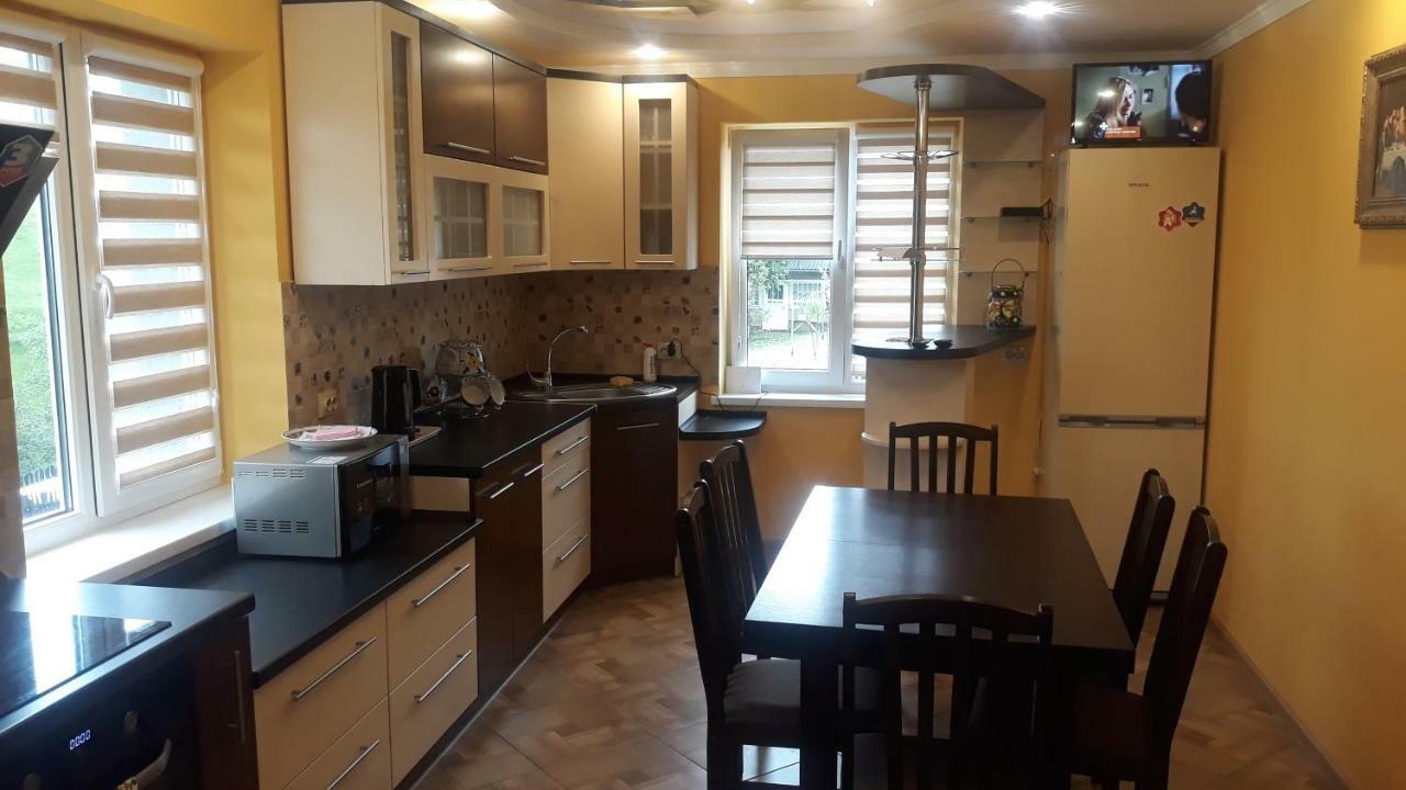 Bee House Поляниця Апартаменти Bukovel Luaran gambar